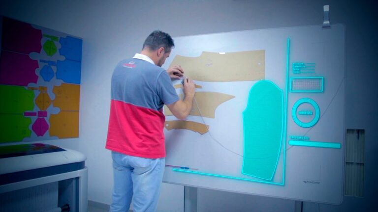 Innovaci&oacute;n en la Costura de Uniformes: Nuevas Tendencias y T&eacute;cnicas