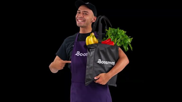 Descubre el Estilo &Uacute;nico en Uniformes Personalizados