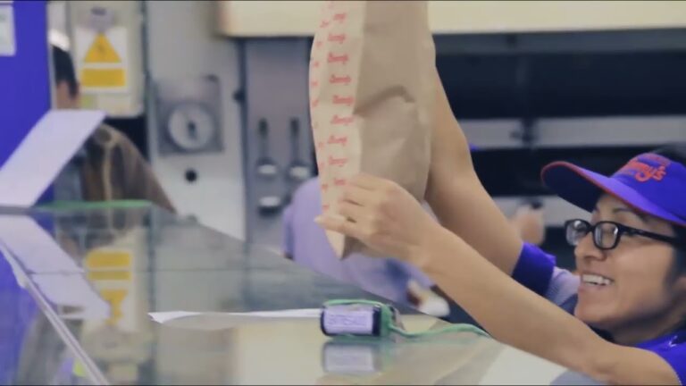 Complementos Reutilizables para una Moda Sostenible