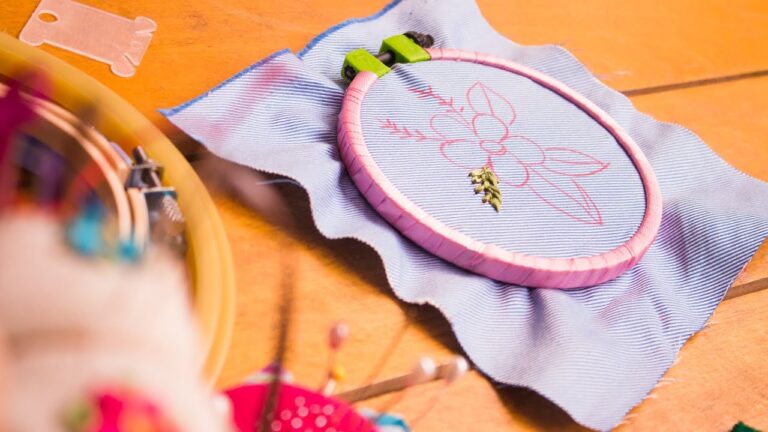 Gu&iacute;a para Elegir las Mejores Telas para Bordar en Lino