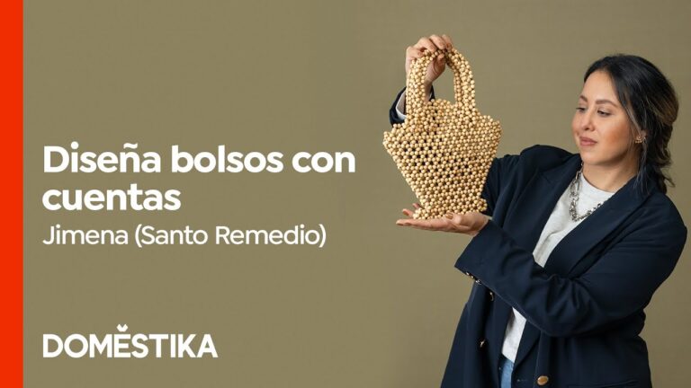 Creaci&oacute;n Artesanal de Bolsos y Carteras Bordadas: Arte y Estilo en Cada Piezas