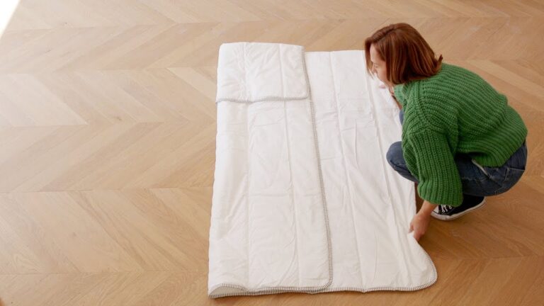 Texturas de Cuero Sint&eacute;tico para Mantener el Estilo en Mantas y Colchas