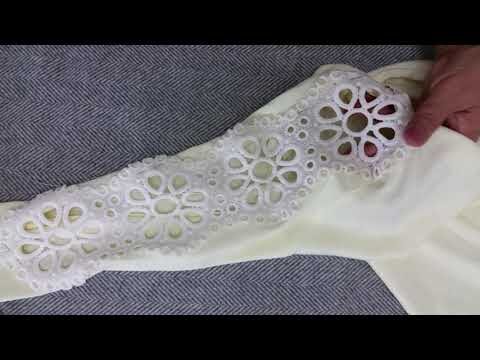 Detalles de encaje en la confecci&oacute;n de camisas