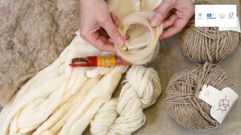 Costura Sostenible: Materiales y Tintes Naturales