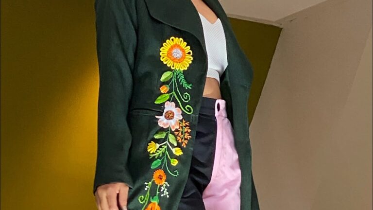 Transformando Prendas Vintage con Costura Artesanal