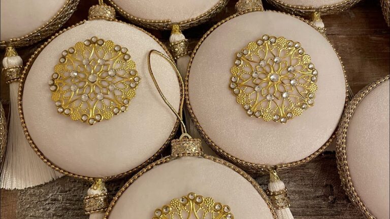 Manualidades Elegantes con Tela de Terciopelo